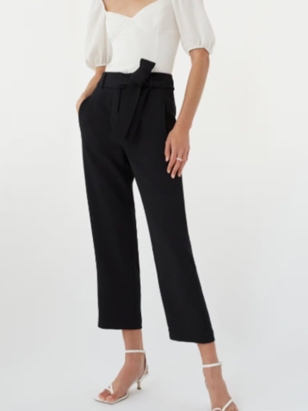Aritzia Wilfred Tie-Front Pant Black Tie-Belt Pants 6 straight leg